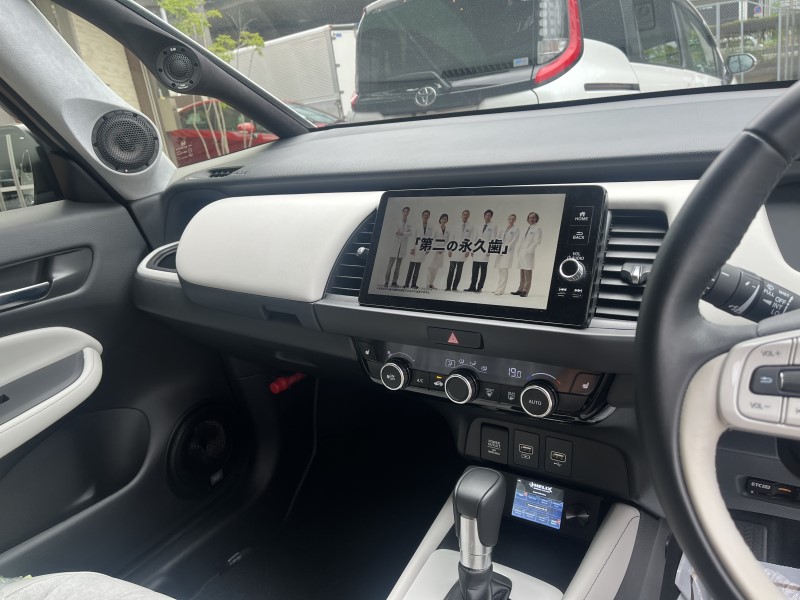 TWとMIDはカッコよくAピラーに!